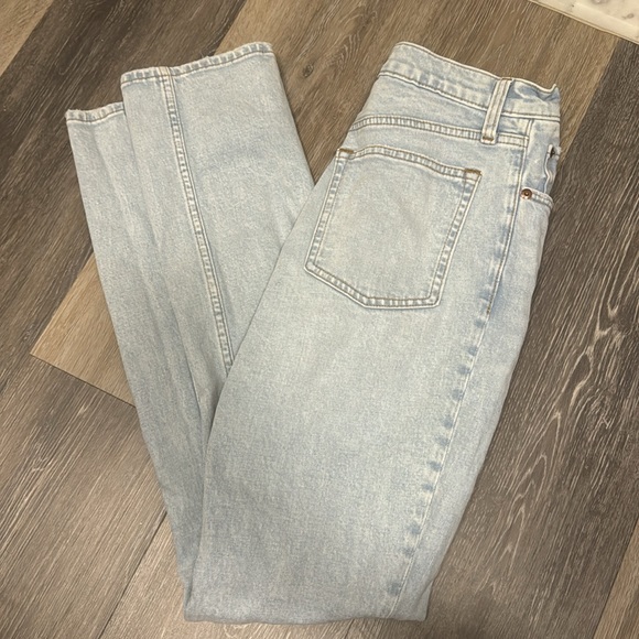 Abercrombie - The Skinny High Rise - Picture 3 of 3